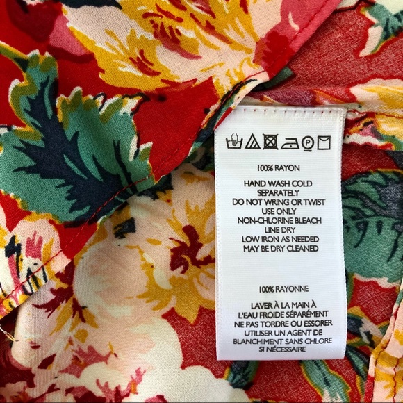 UO Kimchi Blue Sabrina Ruffled Faux Wrap Dress in Red Floral 0 - Picture 10 of 10